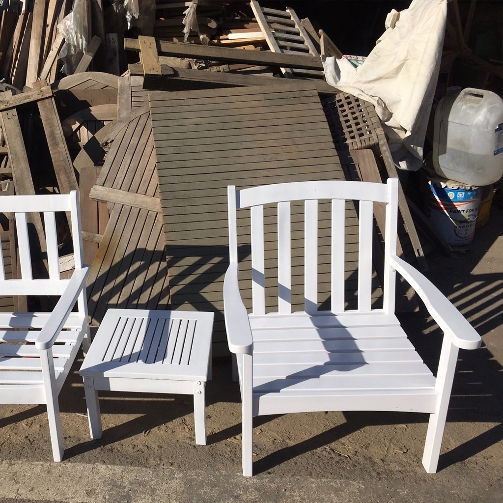 Bàn ghế cafe gỗ tự