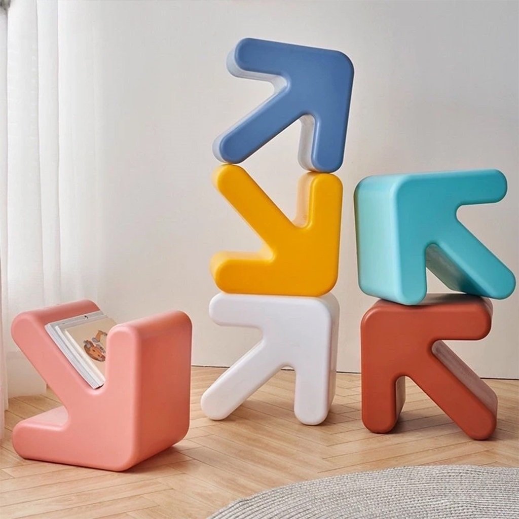 Ghế Đôn Nhựa Hình Mũi Tên Arrow Chair