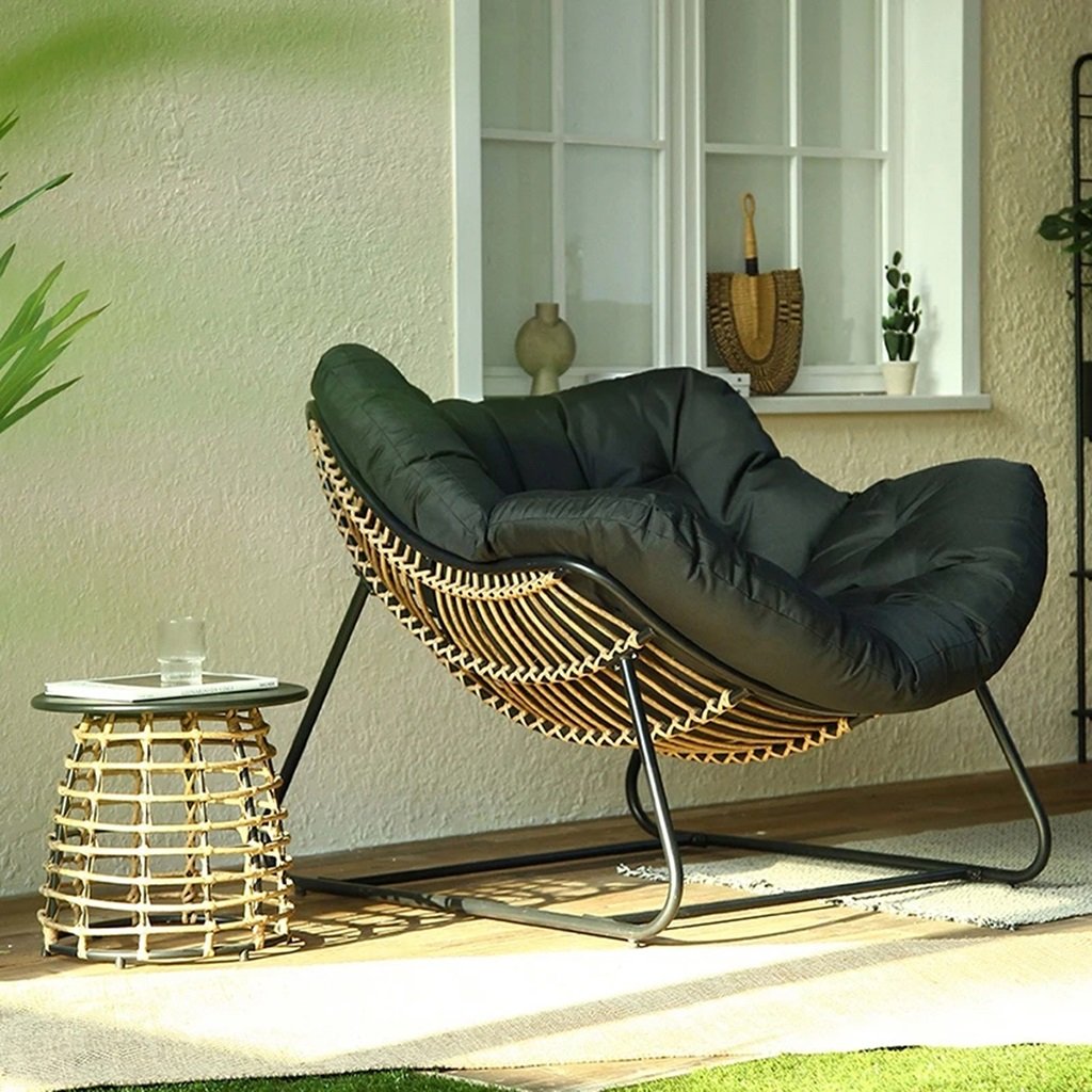 Ghế lười thư giãn ngoài trời