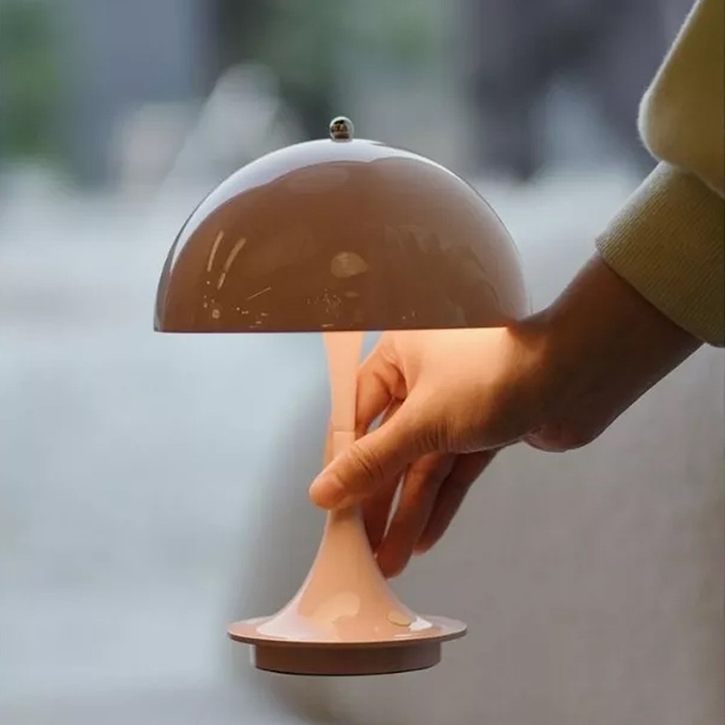 Đèn Để Bàn Trang Trí Nội Thất Sạc Cổng USB