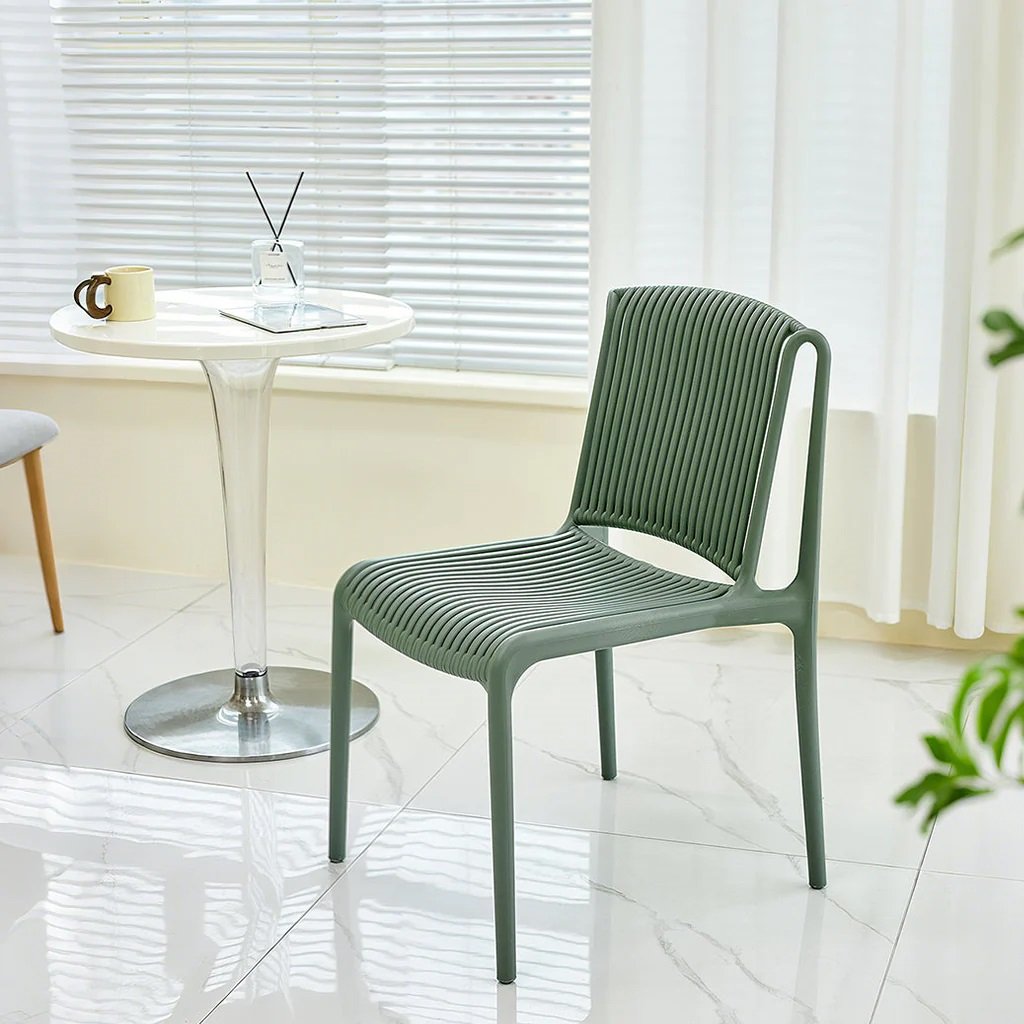 Ghế Cafe Nhựa Đúc Xếp Chồng