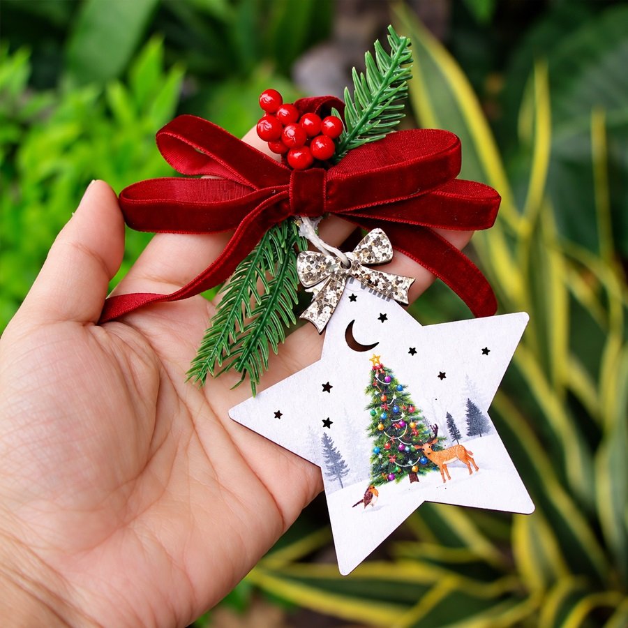 Phụ Kiện Treo Cây Thông Noel Nơ Đỏ Lá Thông Nhiều Mẫu